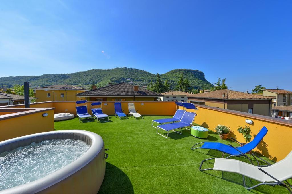 La Terrazza Sul Garda Garda (Verona) Exterior photo